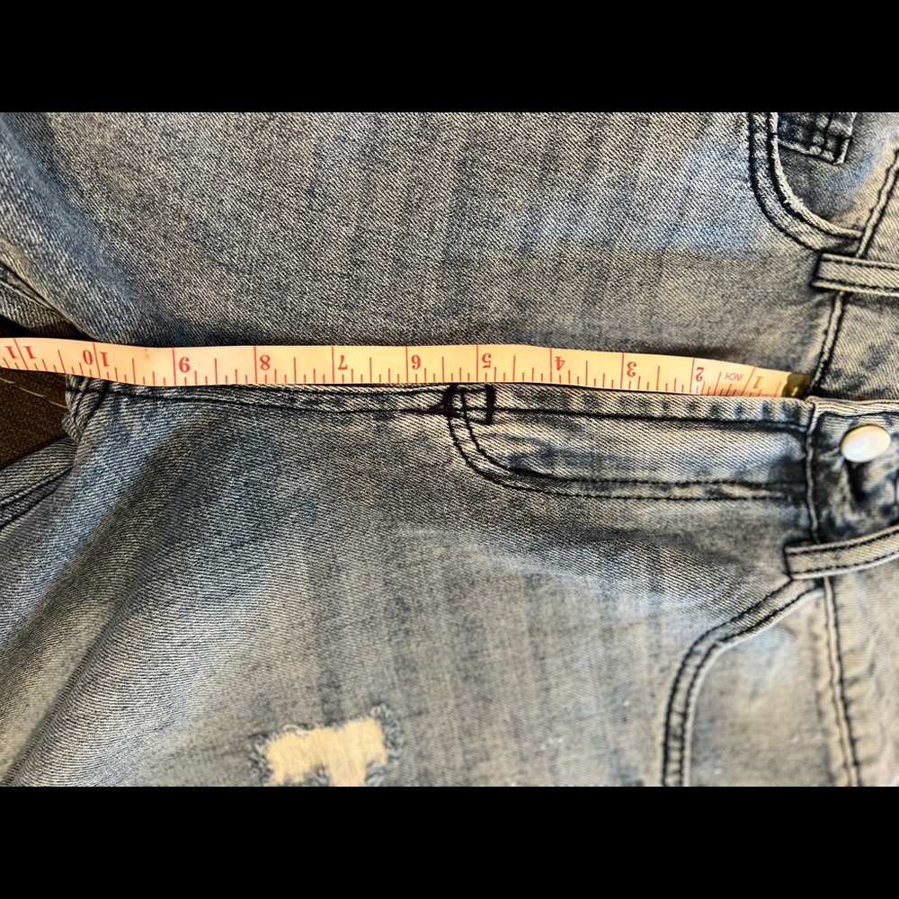 Wide legged jean sizes 3 ❤️ - Picture 11 of 16